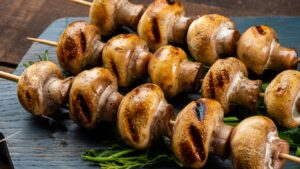 Mehr über den Artikel erfahren Champignons Heißluftfritteuse: Knusprig und Lecker Zubereiten